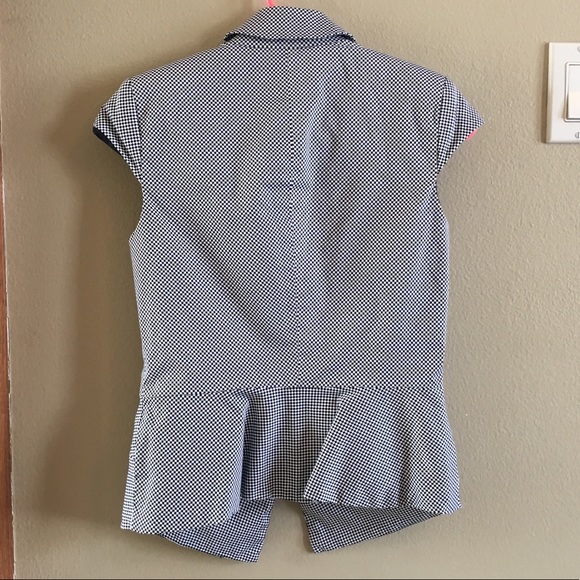 CLEARANCE!💋FINAL PRICE 🎉 NEW YORK & CO blazer - Picture 2 of 8